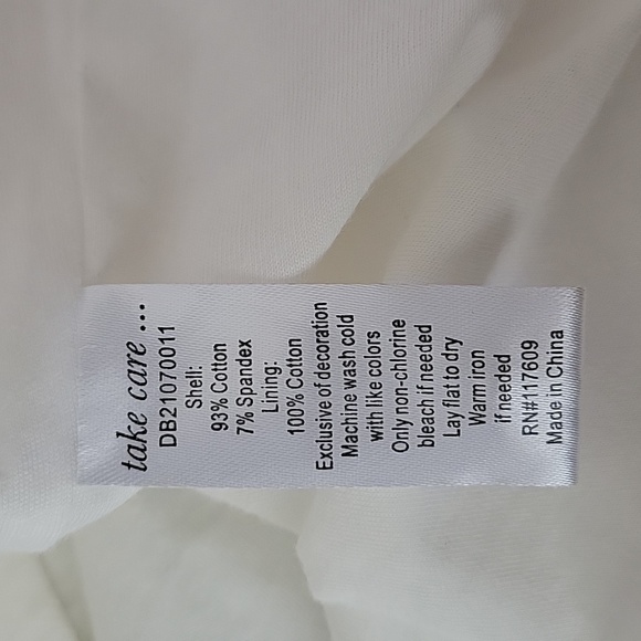 White Eyelet Button-Down Dress - Picture 5 of 5